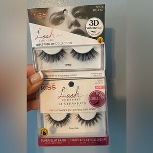 2 sets of lashes